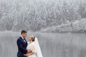 Winter wedding ideas - Snowy beach wedding 8 - Weddo Agency