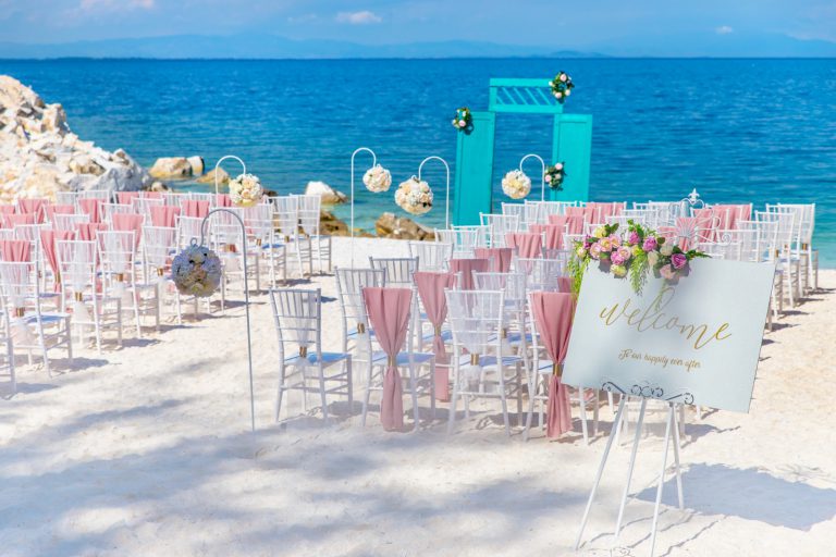 Rose gold wedding theme - pink flowers, wedding in Greece, sea