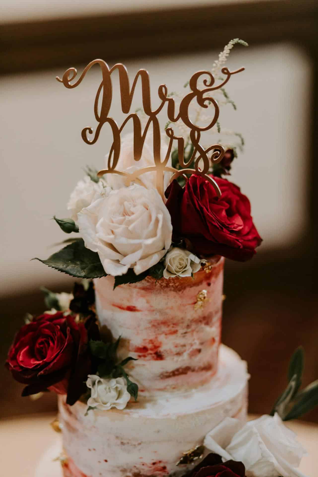 Red and gold wedding cake designs - wedding cake, decor element mr&mrs