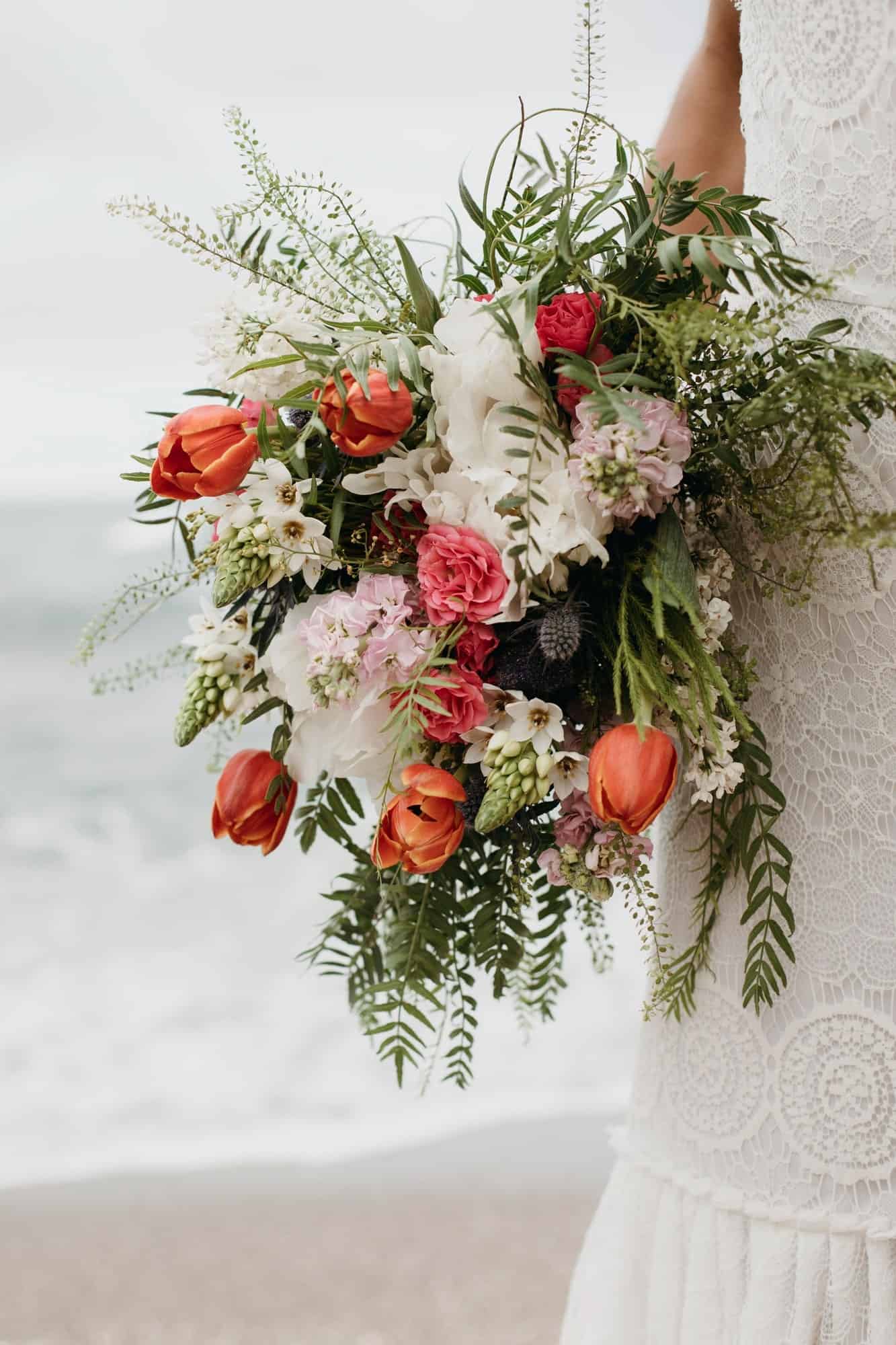 1.3.-Unique-wedding-bouquet-ideas-4.