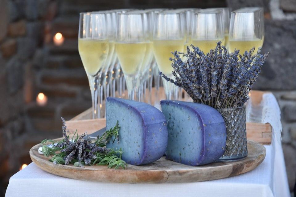 Food-related wedding favors for the sweetest guests - chocolate, candy, honey & coffee (2)