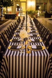 Elegant black and white wedding decor (6) - Weddo Agency