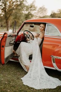 Bonnie and Clyde wedding ideas: Important details for a vintage event (9) - Weddo Agency