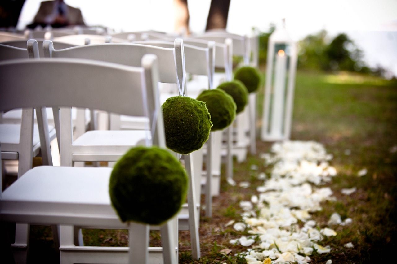 2-How-to-choose-small-and-intimate-wedding-venue-4