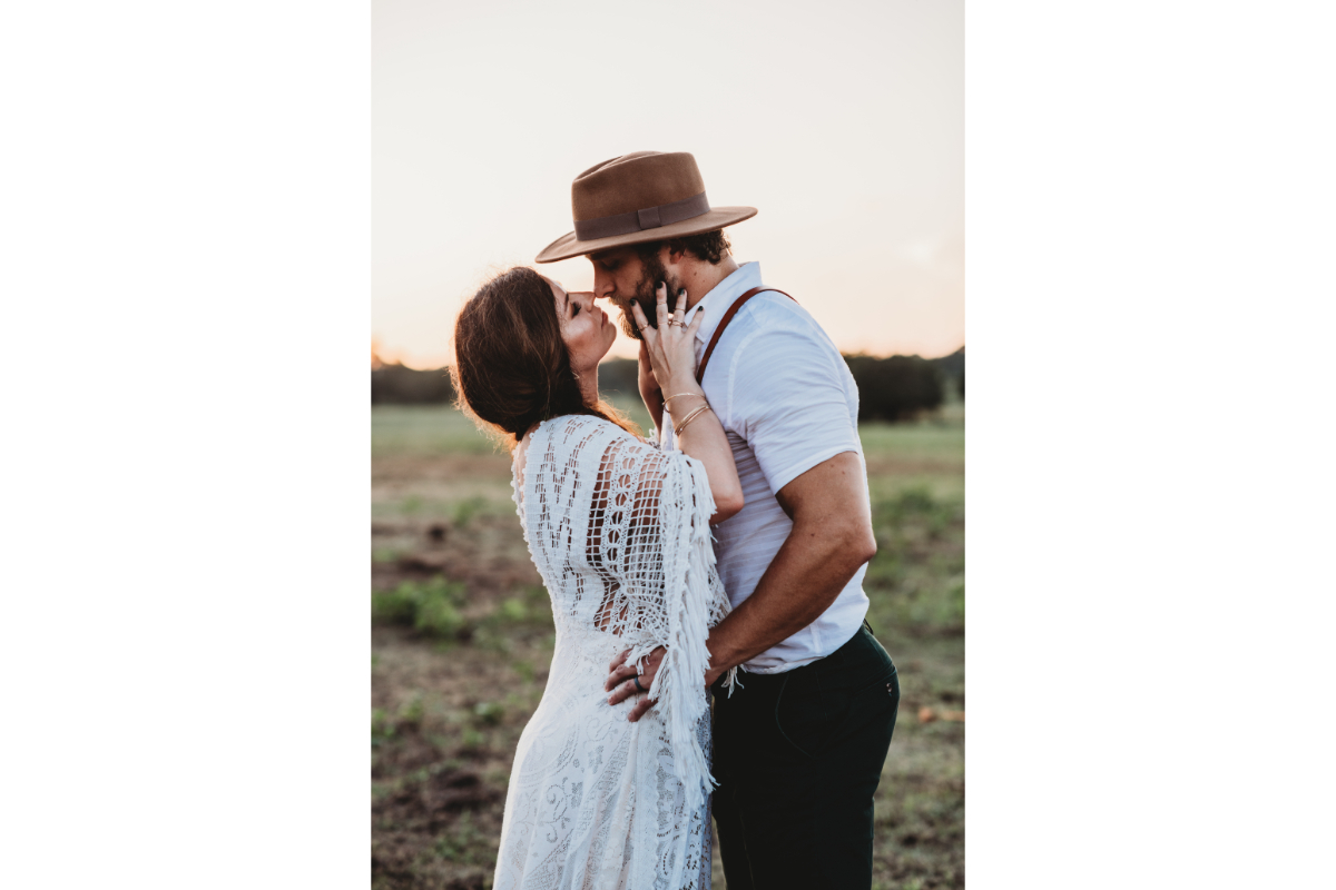 2. Modern Wedding Themes and Ideas - country wedding