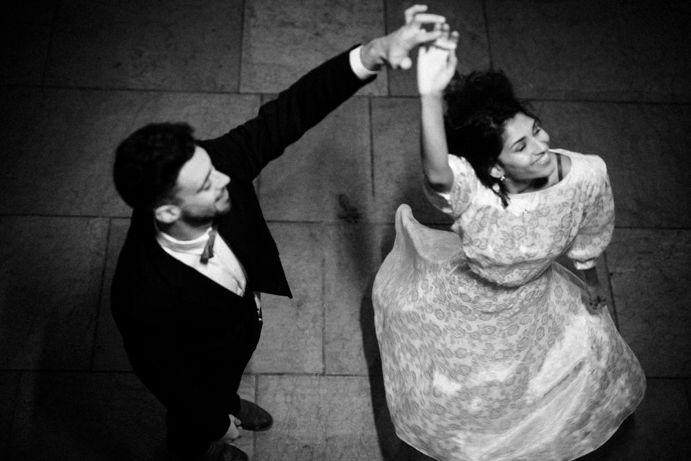 2.-Spain-wedding-venues-–-key-elements-that-will-emphasize-the-beauty-of-your-event_flamenco-inspired-outfit-for-wedding