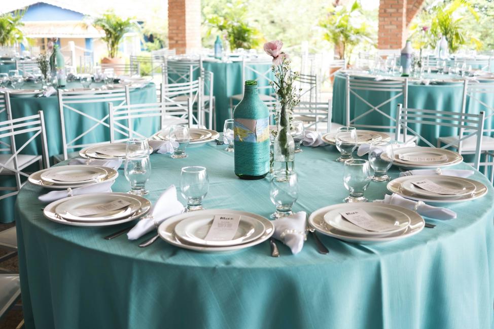 Elegant Under the Sea wedding theme - decor & centerpieces (2)