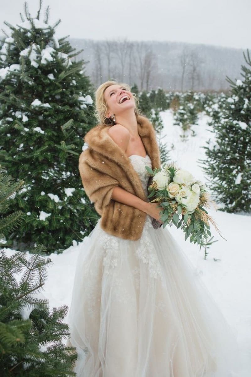 Winter-wedding-flowers