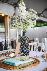 Nautical wedding ideas - necessary elements to comply with the theme - Nautical wedding. Flowers on the table