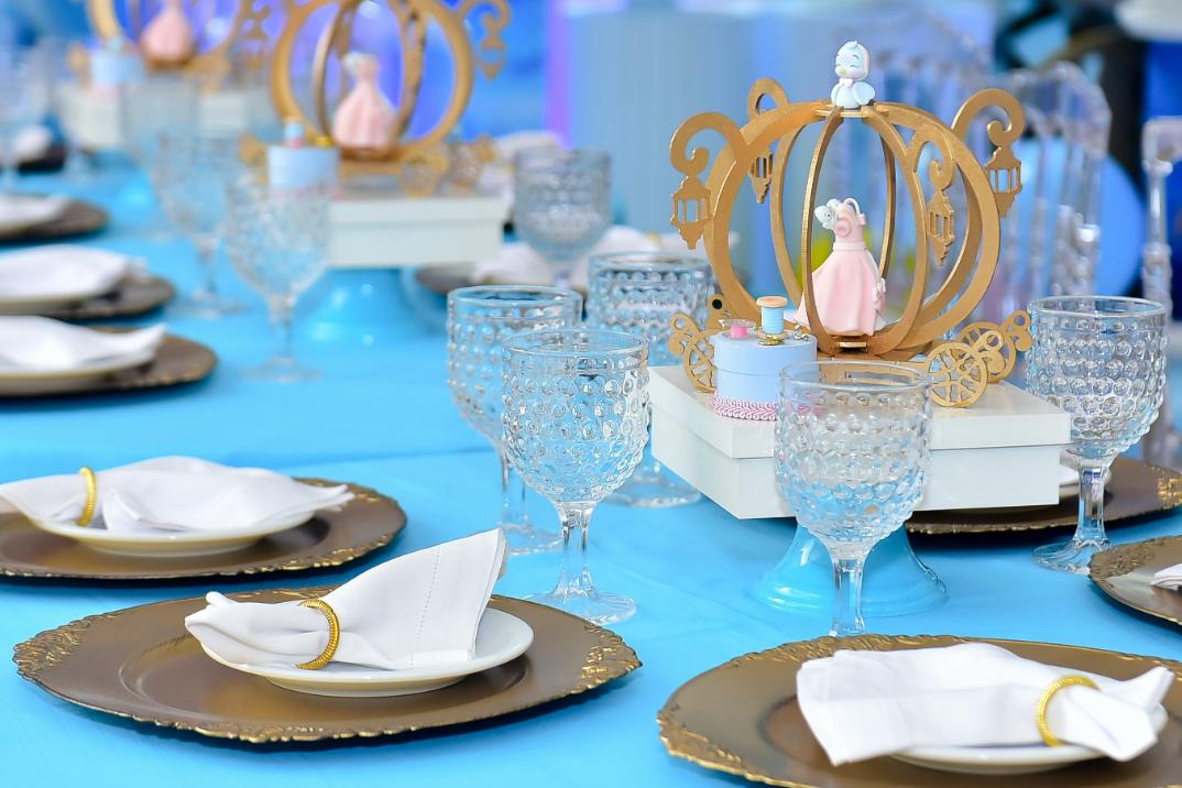 Modern Cinderella themed wedding - foods & drinks ideas