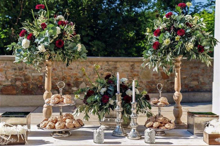 Renaissance medieval wedding theme - menu and food ideas