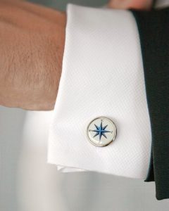 Nautical wedding ideas - invitations, dress code, foods and other aspects that make the difference in the final result - Nautical wedding. Sleeve button