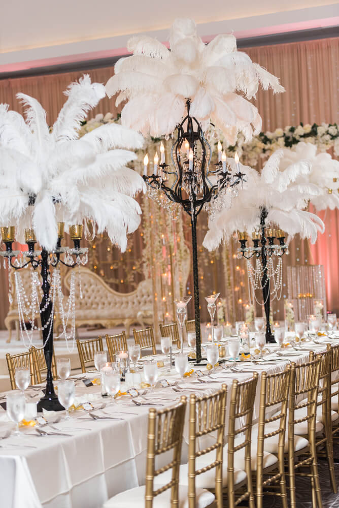 All that glitters - Bringing the Great Gatsby spirit to life through 1920s wedding themes, decor and details (table decor)