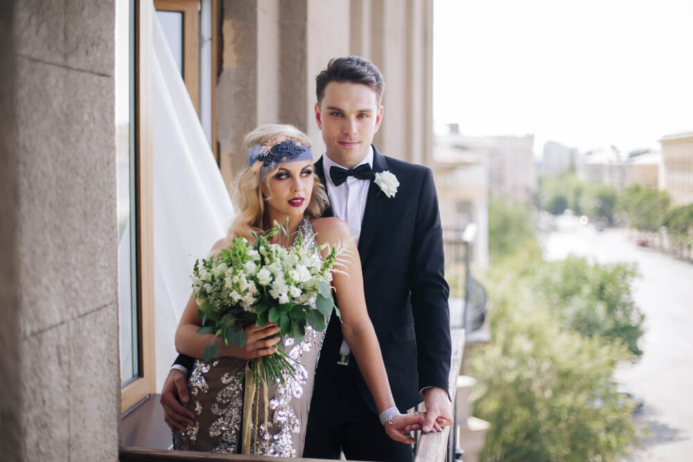 Dazzle like Daisy and party like Gatsby - Your ultimate guide to a Gatsby themed wedding and a Great Gatsby wedding spectacle, complete with dazzling 1920s aesthetics