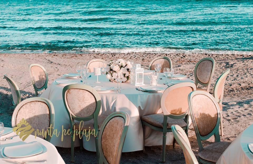 decor Jupiter 2 Beach wedding in Mamaia