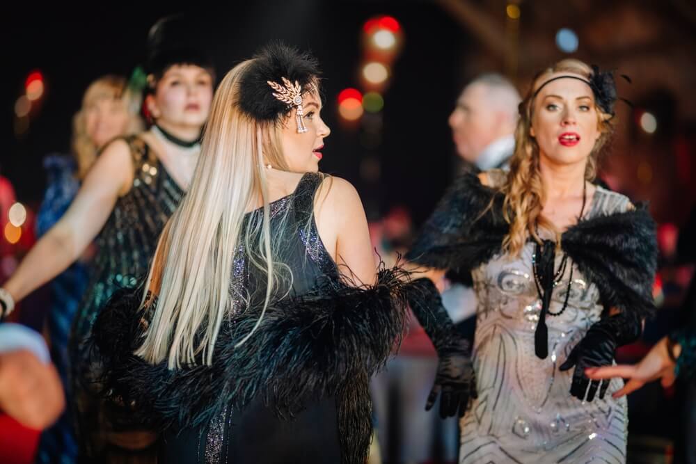 Swing, sway and celebrate - Music and fun from dusk till dawn