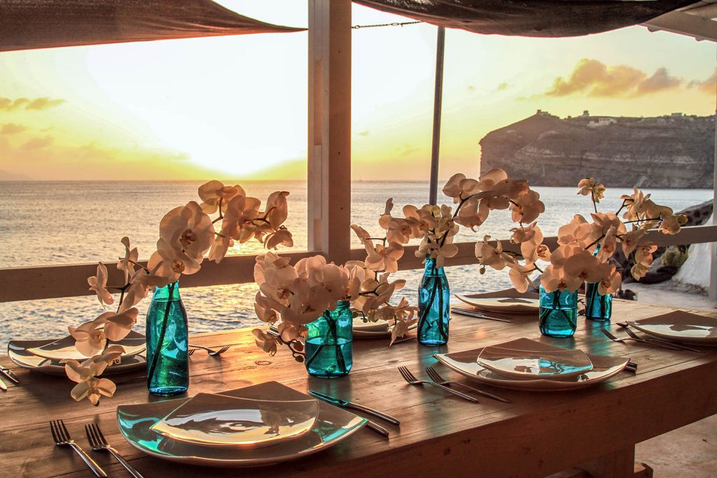 Nunta pe plaja Santorini Weddo Santorini Weddings Weddo